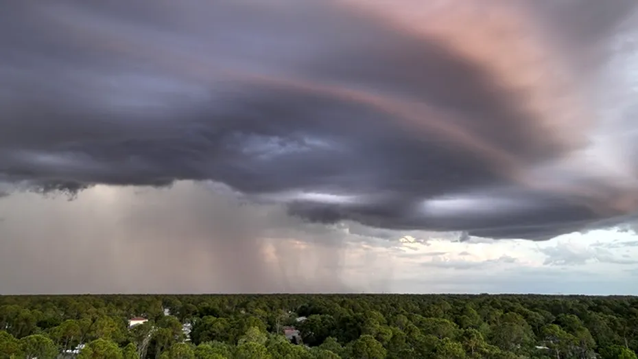 Prognoza meteo octombrie 2024! Meteorologii Accuweather anunță o toamnă atipică