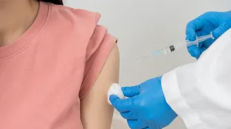 A început vaccinarea antigripală în România. Cine primește vaccinul gratuit și cine plătește doar jumătate din preț