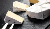 Alertă alimentară: brânză Brie retrasă de la METRO după depistarea bacteriei Listeria. Ce lot trebuie verificat