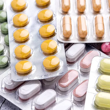 Combinațiile periculoase de suplimente: vitamine și minerale care, luate împreună, acționează negativ și pun sănătatea în pericol