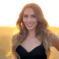 Iulia Vântur și Salman Khan, apariție rară împreună la un ritual sacru. Cum a fost surprinsă artista alături de actorul de la Bollywood