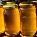 8 alimente din bucătărie care nu expiră: ce poți păstra ani de zile