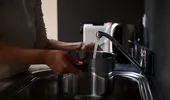 De ce nu este recomandat să gătești cu apă fierbinte de la robinet. Greșeala pe care o fac mulți