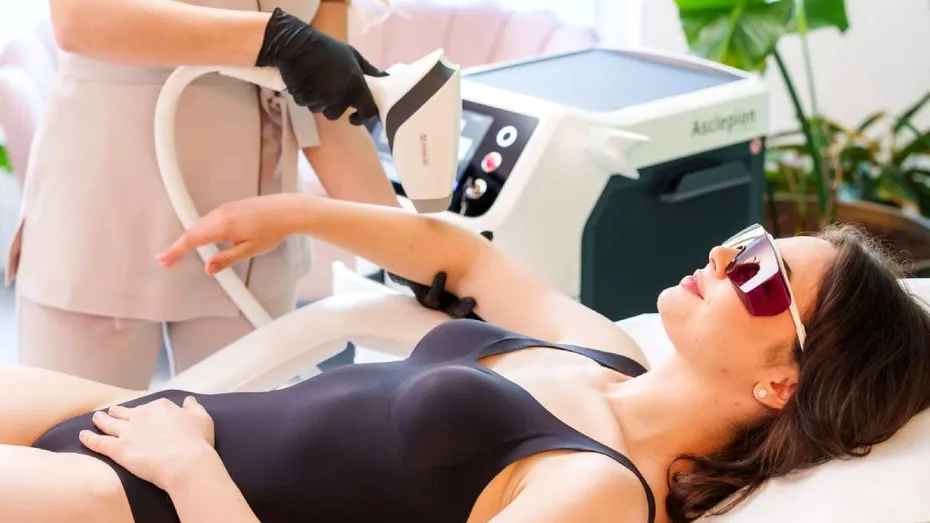 (P) Asteptari vs. rezultate in cazul epilarii definitive cu laser. Ce influenteaza asteptarile si rezultatele epilarilor cu laser si cum ne raportam la realitate?