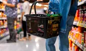 Capcana invizibilă din supermarketuri. Cum ești făcut să cheltui mai mult de sărbători