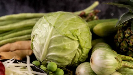 Câte zile se pitrocește, de fapt, varza murată? Așa îți dai seama că e gata pentru sarmalele de Crăciun