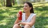 Ai Hashimoto si hipotiroidism? Consumă zilnic acest suc antiinflamator