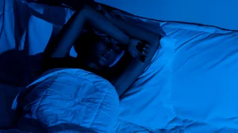 Cum poți dormi mai bine în nopțile toride fără ventilator. Trucuri simple care țin răcoarea în casă