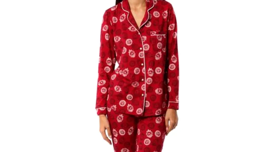 Pijamale în culorile mărţişorului