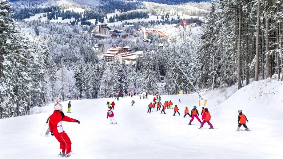 Cât ajungi să plătești o zi pe pârtie în Poiana Brașov