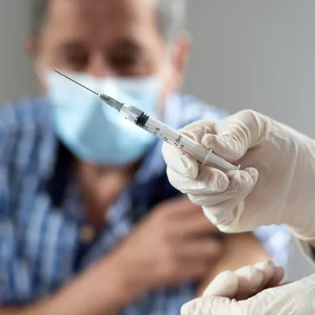 Vaccinare antigripală 2025–2026. Când începe campania și cine beneficiază gratuit