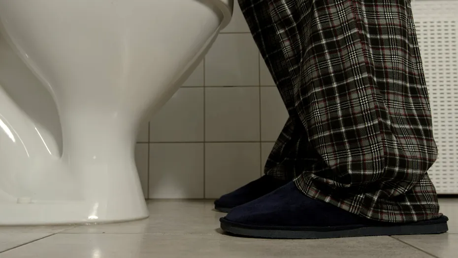 Adenomul de prostată: de ce apare odată cu vârsta și de ce evoluează diferit de la un bărbat la altul