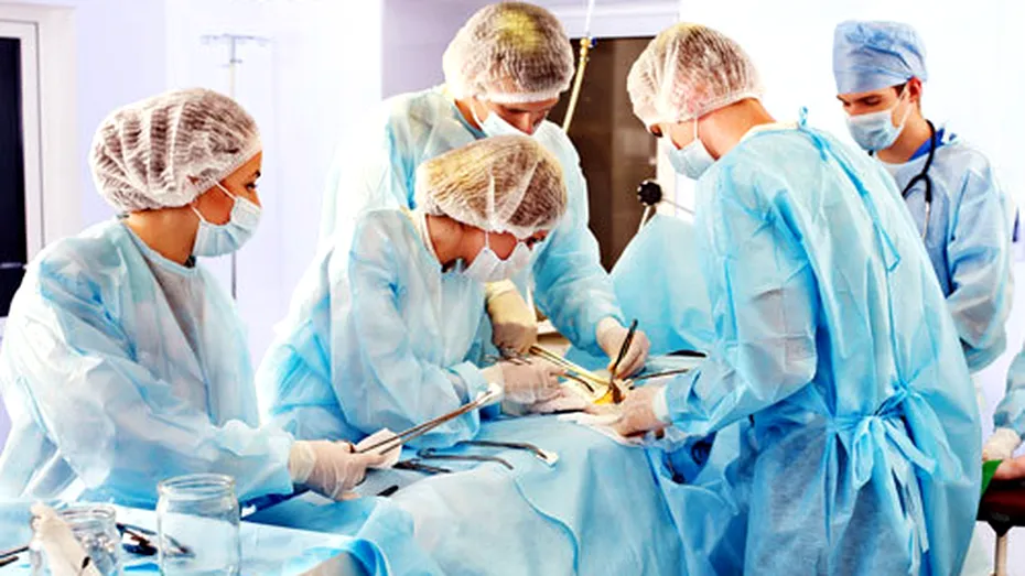 Intervenţiile chirurgicale moderne pot salva viaţa bebelusilor chiar şi atunci când sunt încă în burtică