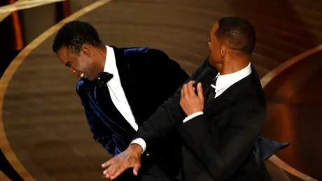 Palmă memorabilă la Premiile Oscar 2022! Will Smith își lovește colegul de breaslă după ce face o glumă despre soția lui