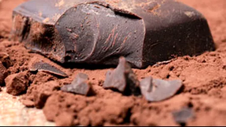 Ciocolata neagra, benefica pentru inima