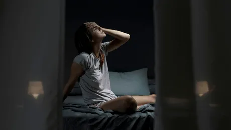 Cum să te răcorești înainte de culcare, când e caniculă. Trucuri care te ajută să nu te mai trezești pe timpul nopții