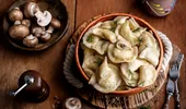 Colțunași de post cu ciuperci și cartofi – rețetă rapidă și ușor de preparat