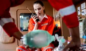 Ce își amintesc oamenii după ce sunt readuși la viață? Un medic ATI vorbește despre cele mai frecvente experiențe relatate de pacienți
