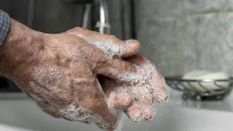 Obiceiul de 20 de secunde care te poate proteja de mai multe boli