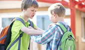 De ce este copilul agresiv la școală? Iată câteva motive, detaliate de Eduard Andrei Vasile, profukool