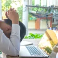 Trucul de 10 secunde care îți „resetează” creierul când ești epuizat mental