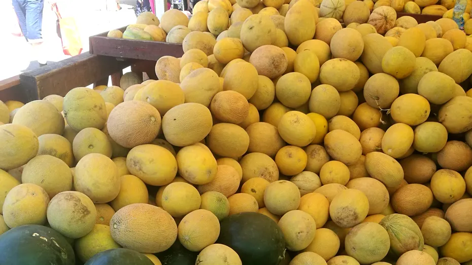 Alege fructe și legume de sezon – iată ce găsești în august din România