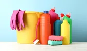 Produsele de curățenie din casă pot ascunde riscuri pentru sănătate. Ce spun specialiștii despre folosirea excesivă a dezinfectanților și detergenților