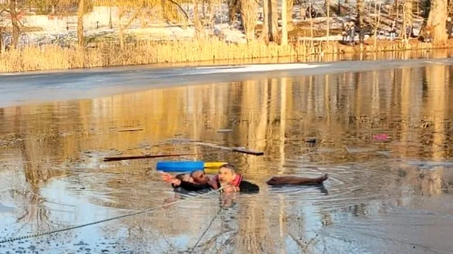 Cine este bărbatul de origine indiană care și-a riscat viața pentru a salva fetița căzută într-un lac în Craiova