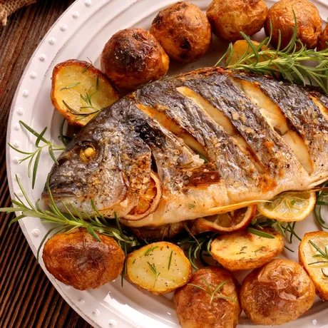 Rețetă de pește mănăstiresc de la Muntele Athos. Potrivită pentru zilele cu dezlegare la pește din post