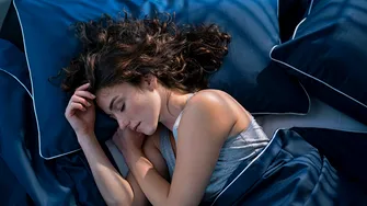 Somnul tău durează în mod frecvent mai mult de 10 ore? Află ce probleme se pot ascunde în spatele dormitului excesiv