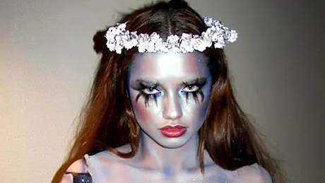 Cum s-au costumat vedetele de-a lungul anilor de Halloween