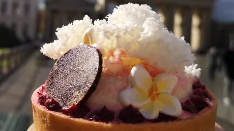 Mănânci și te simți vinovată? Nu o să crezi de ce mănâncă unii oameni