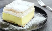 Rețetă CREMȘNIT cu cremă de vanilie. Prepară acasă un desert rafinat mai bun decât la cofetărie!