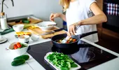 Sfaturi și trucuri pentru a-ți îmbunătăți abilitățile de gătit