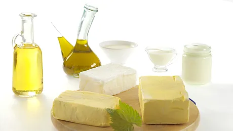 Unt VS margarină | Care este, de fapt, mai bună pentru sănătatea ta
