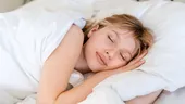 Odihna care vindecă: legătura profundă dintre somn, echilibru hormonal și sănătatea intimă a femeii