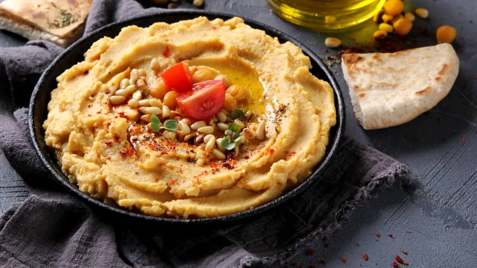 Ingredientul din congelator pentru rețeta perfectă de humus! Secretul ca humusul să iasă fin și cremos