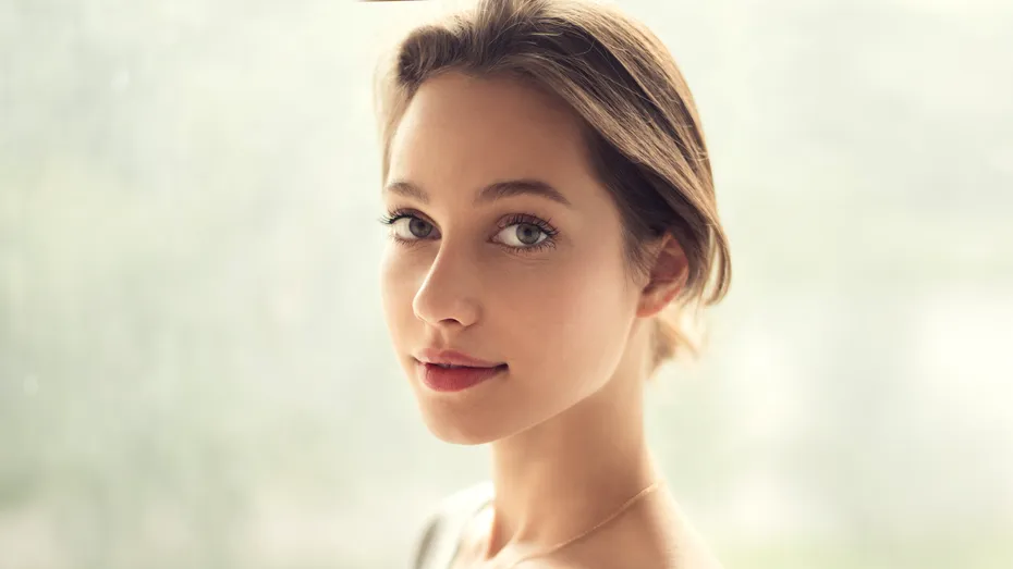 De ce femeile inteligente rămân blocate în relații toxice?