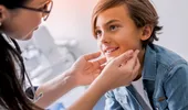 Laringita la copii. Primele simptome pe care părinții nu ar trebui să le ignore și când este necesar consultul medical