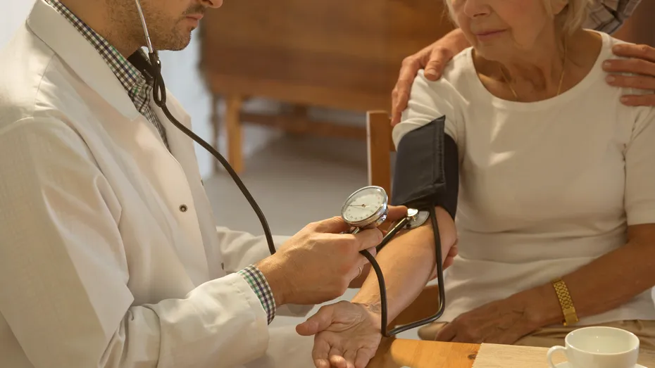 De ce faci hipertensiune noaptea?