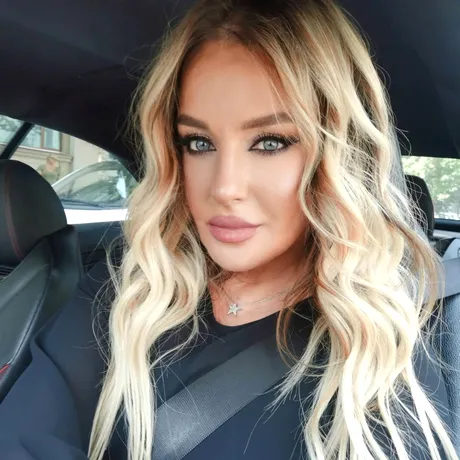 Tania Budi a descoperit elixirul tinereții! Tratamentul pe bază de ADN de somon care o menține tânără, la 57 de ani