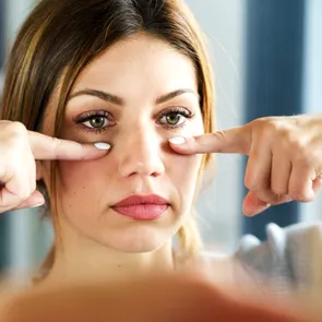 De ce stresul ne îmbătrânește mai repede? Cum poți preveni distrugerea colagenului