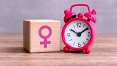 Ce legătură există între vârsta la care intri la menopauză și riscul de Alzheimer. Ce se întâmplă cu creierul femeii, de fapt