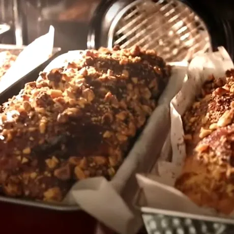 Cum se coace corect cozonacul. Temperaturile ideale pentru cuptorul electric și cel pe gaz