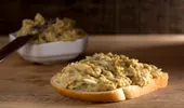Cum păstrezi salata de vinete deschisă la culoare? Trucurile simple pentru un preparat cremos și gustos