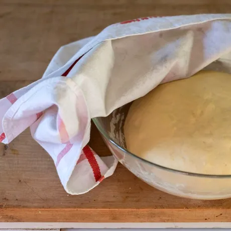 Ce faci dacă nu crește aluatul de cozonac. Secretul gospodinelor iscusite