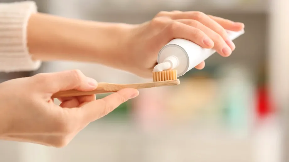 Ce foloseau romanii în Antichitate pentru igiena dentară. Aveau nevoie de două ingrediente simple