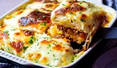 Rețetă musaca de cartofi cu carne tocată. Mănânci cu poftă, nu rămâne nimic în farfurie!