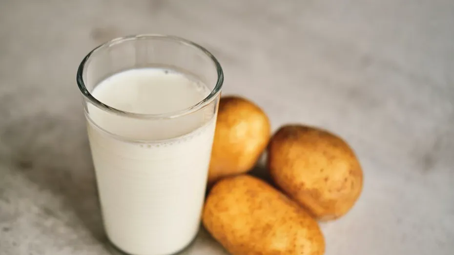 Lapte de cartofi - ce gust are, cum se prepară, care sunt beneficiile