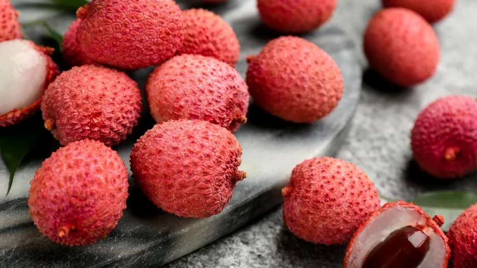 Cât de sănătos e fructul litchi și de ce nu trebuie niciodată consumat dimineața
